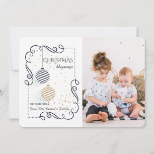 Carte de vœux photo de fêtes avec deux beaux ornem