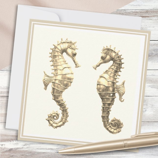 Carte Deux Seahorses d'or Elégant Océan de mer Faune (A note card with two golden seahorses on an elegant cream background)