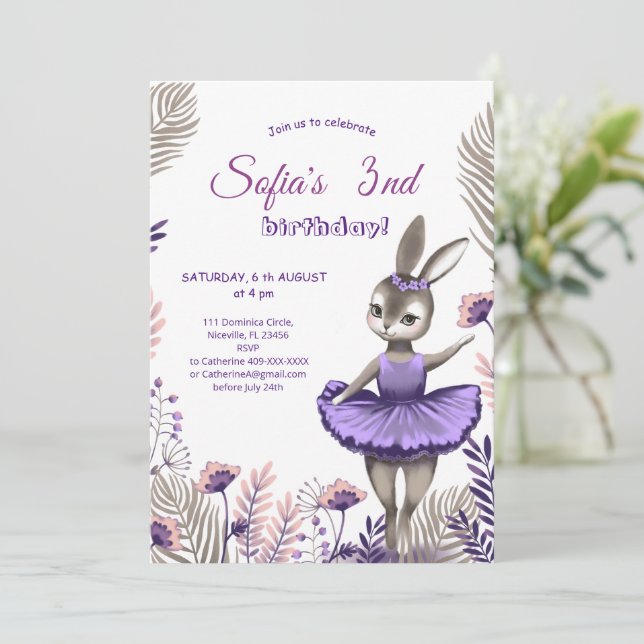 Carte d'invitation anniversaire. (Debout devant)