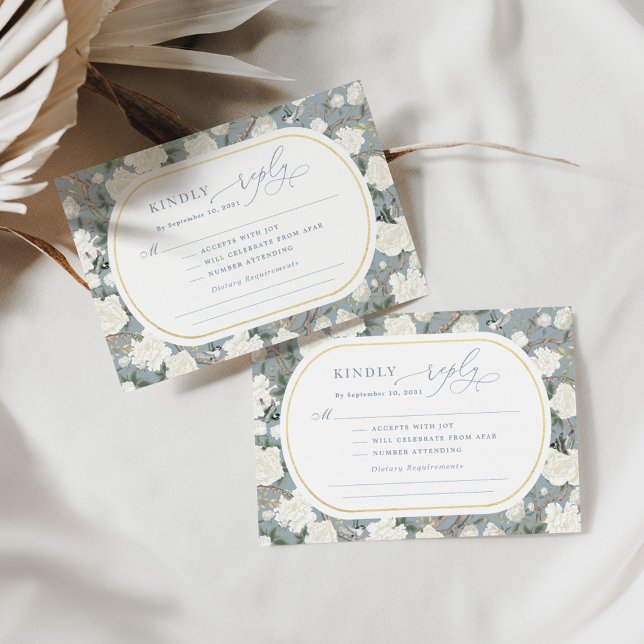 Carte Dusty Blue Chinoiserie White Floral Wedding RSVP (Créateur téléchargé)