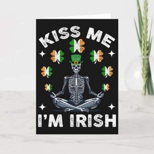Carte Embrassez-moi, je suis un squelette irlandais St P