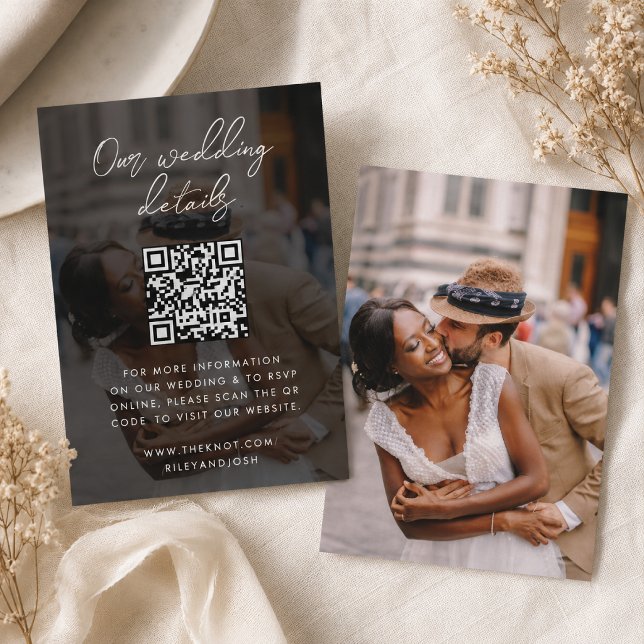 Carte encart | Code QR du site Web de mariage (Personalized wedding website enclosure card with QR code for RSVP, details, and registry links.)