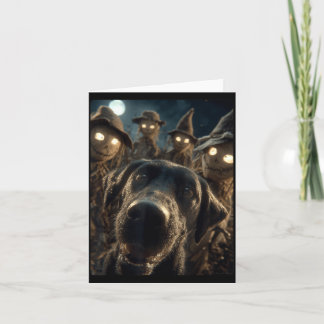 Carte Énorme Labrador Drôle De Selfie Avec Épouvantails