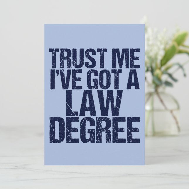 Carte Faites-moi confiance Avocat Funny Law School Gradu (Debout devant)