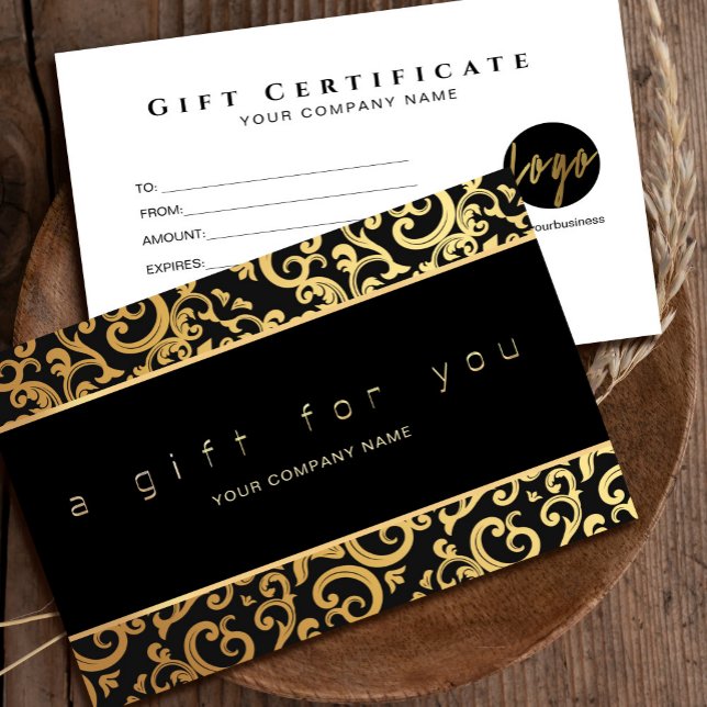 Carte Faux Gold Frame Sparkings sur le certificat cadeau (Faux Gold Frame Sparkles On Black gift certificate #zazzlefinds #goldframecertificate #goldgiftcard)