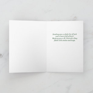 Carte Fête de la Saint-Patrick Mignonne Girafe Trèfles