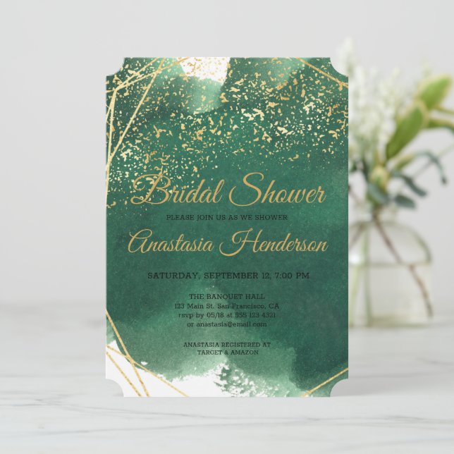 Carte Gold in Green Bridal Shower Invitation. (Debout devant)