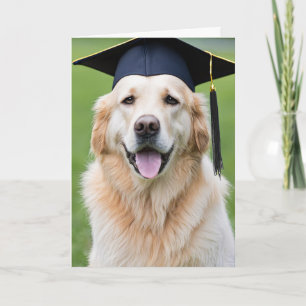 Carte Golden Retriever portant une casquette de graduati