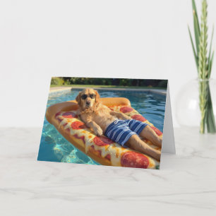 Carte Golden Retriever qui flotte dans une piscine pour