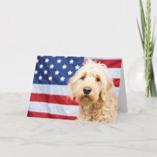 Carte Goldendoodle avec drapeau américain