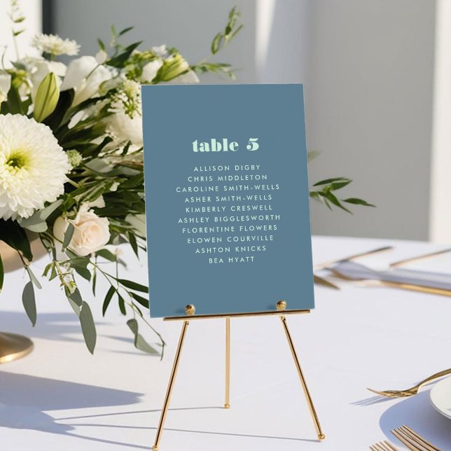 Carte Gras Bleu Typographie Tableau Numéro de siège Tabl (Bold Blue Typography Wedding Table Number Seating Chart Card)