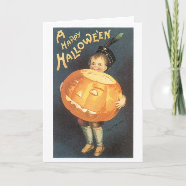 Carte Halloween à l'ancienne, Garçon tenant Citrouille (Devant)