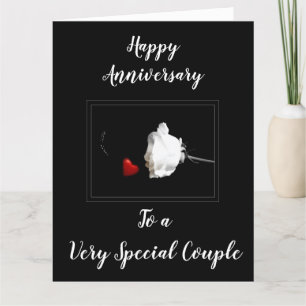 CARTE HEUREUX **ANNIVERSAIRE** À UN * COUPLE TRÈS SPÉCIA