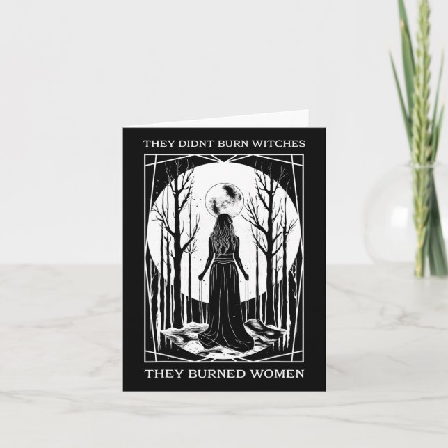 Carte Ils n'ont pas brûlé de sorcières, ils ont brûlé de (Devant)