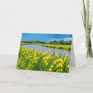 Carte Iris jaunes inspirant le symbole Fleur de Lis.