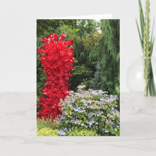 Carte Jardin et sculpture de verre rouge