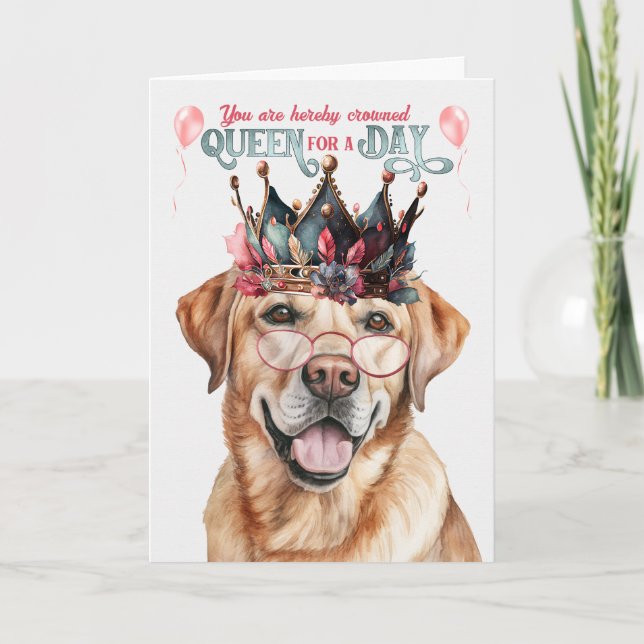 Carte Jaune Labrador Dog Queen pour une journée d'annive (Devant)