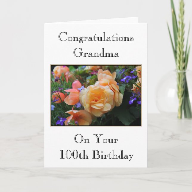 Carte Jolies Fleurs, Grandma 100th Birthday Card. (Devant)