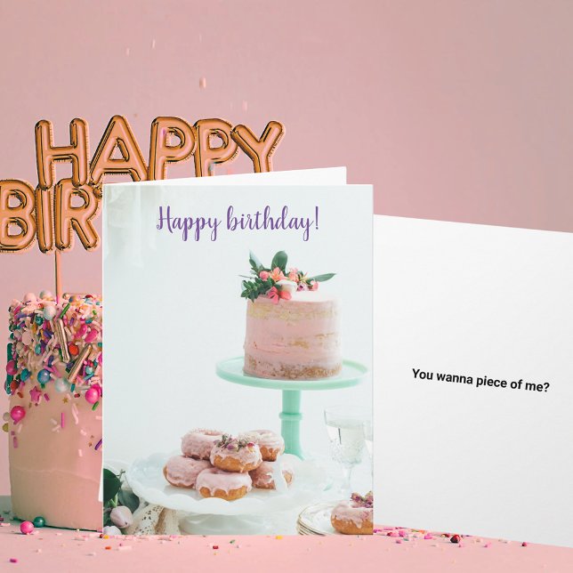Carte Joyeux Anniversaire Gâteau rose et beignes Citatio (Happy Birthday Pink Cake and Donuts Funny Quote Card)