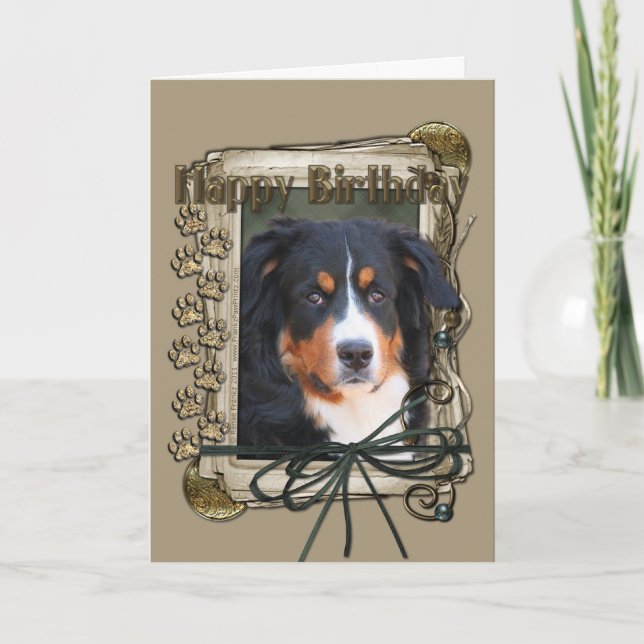 Carte Joyeux Anniversaire - Poches de pierre - Chien de  (Devant)
