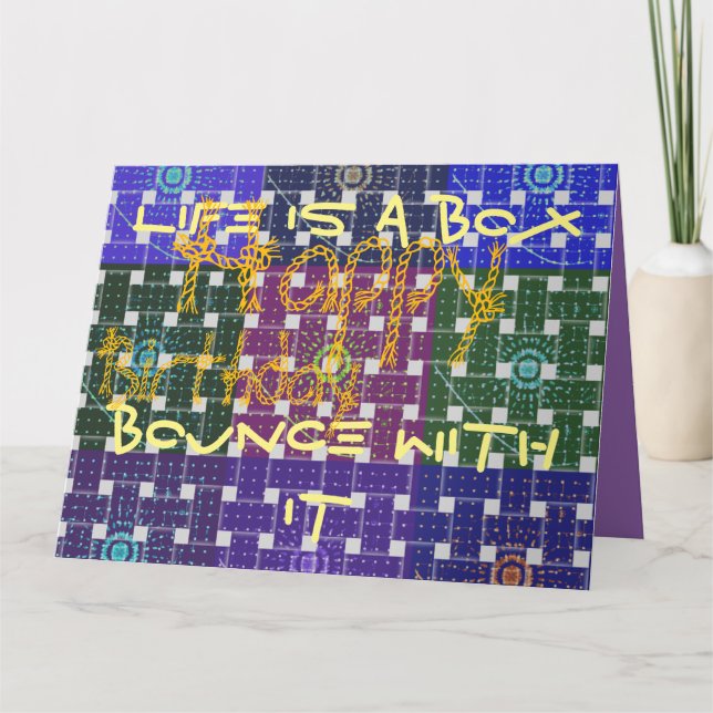 Carte Joyeux anniversaire vie est une boîte tartan plaid (Devant)