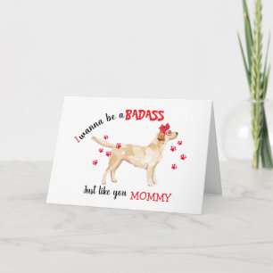 Carte Joyeux badass de la fête des mères du chien jaune 
