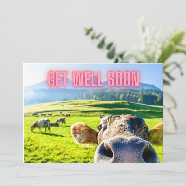 Carte La vache drôle va bien bientôt (Debout devant)