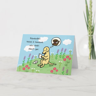 Carte Labrador jaune et lettre que quelqu'un prend soin