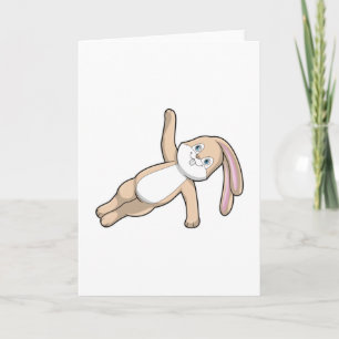 Carte Lapin au yoga s'étirant