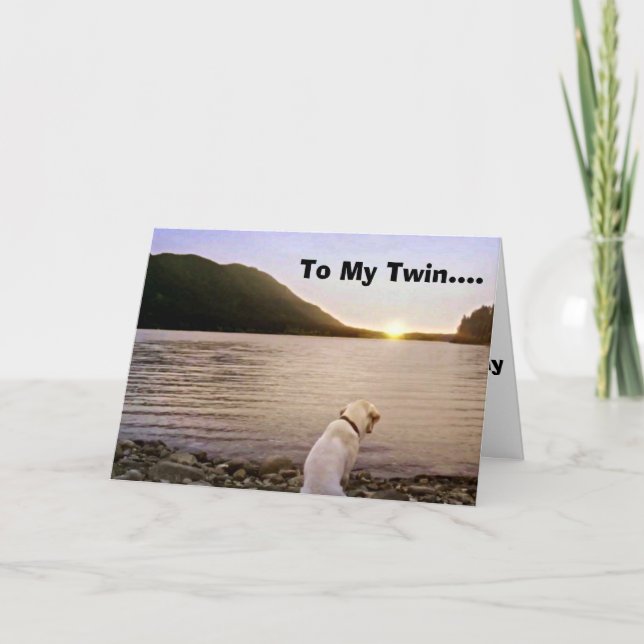 CARTE LE CHIEN DE BEACH DIT "HEUREUX ANNIVERSAIRE" À SON (Devant)