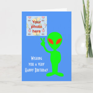Carte Le joyeux anniversaire avec l'alien martien