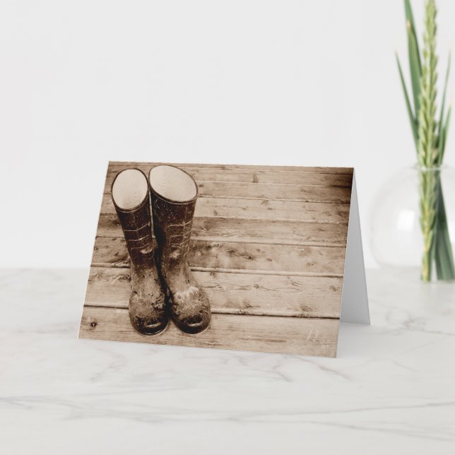 Carte Les bottes en caoutchouc boueux d'un paysan (Devant)