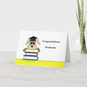 Carte Les félicitations reçoivent un diplôme le chien