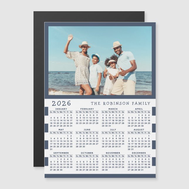Carte Magnétique 2026 Calendrier photo Aimant frigo avec nom de fam (Devant / Derrière)