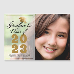 Carte Magnétique Photo moderne Gold Black Script 2023 Graduate Card