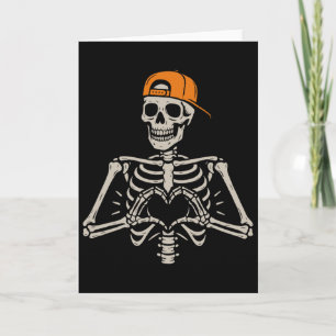 Carte Main squelette de cœur pose Halloween amour drôle