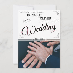 Carte Mains d'un couple gay de mariage avec des anneaux