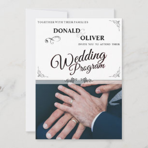 Carte Mains d'un couple gay de mariage avec des anneaux