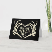 Mariage personnalisé en forme de cœur avec des mai