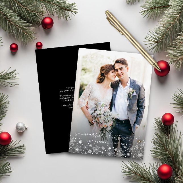 Carte Marié Noël Nouvelle mariée Elopement Photo de vaca (Married Christmas Newlywed Elopement Holiday Photo Card)