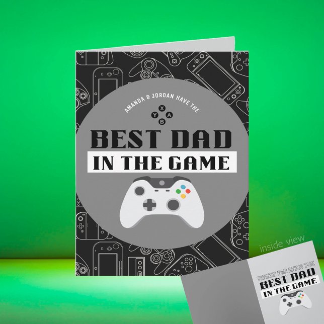 Carte Meilleur papa de jeu personnalisé pliable (Best Dad in the Game Black, White, Grey Video Game Folding Greeting Card for Birthday / Father's Day)