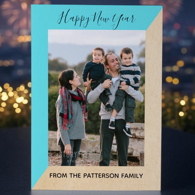 Carte moderne Turquoise moderne Slant New Year (Turquoise Modern Slant New Years Photo Card)