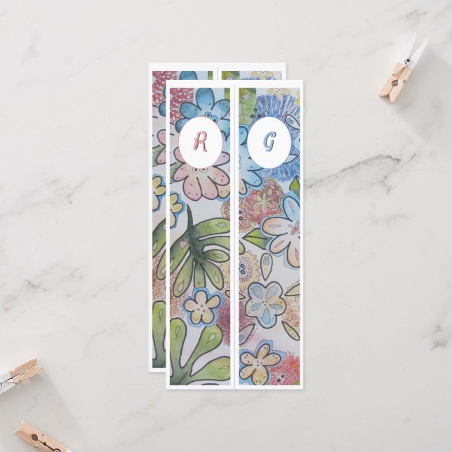 Carte Monogramme initial Whimsical Floral Deux Signets (Devant/Arrière en situation)
