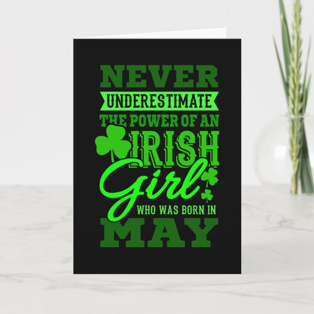 Carte NÉ EN MAI Anniversaire Irlandaise Fille Femme Mama (Devant)