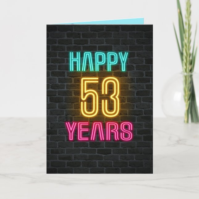 Carte néon signe sur brique pour 53ème anniversaire (Devant)