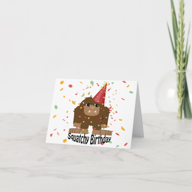 Carte Nouvel anniversaire de la petite Squatcha Bigfoot (Devant)