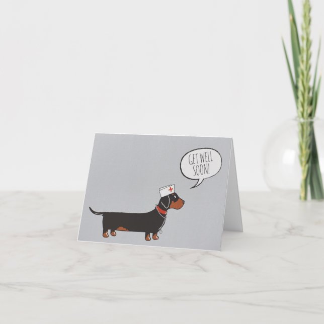 Carte Obtenez-vous bientôt - Dachshund en soins in (Devant)