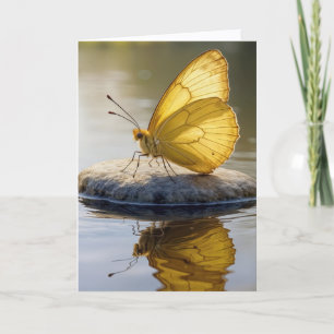 Carte Papillon Doré Pensant à Vous Sur une Roche dans l'