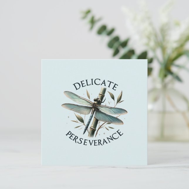 Carte Persévérance délicate - libellule artistique (Debout devant)