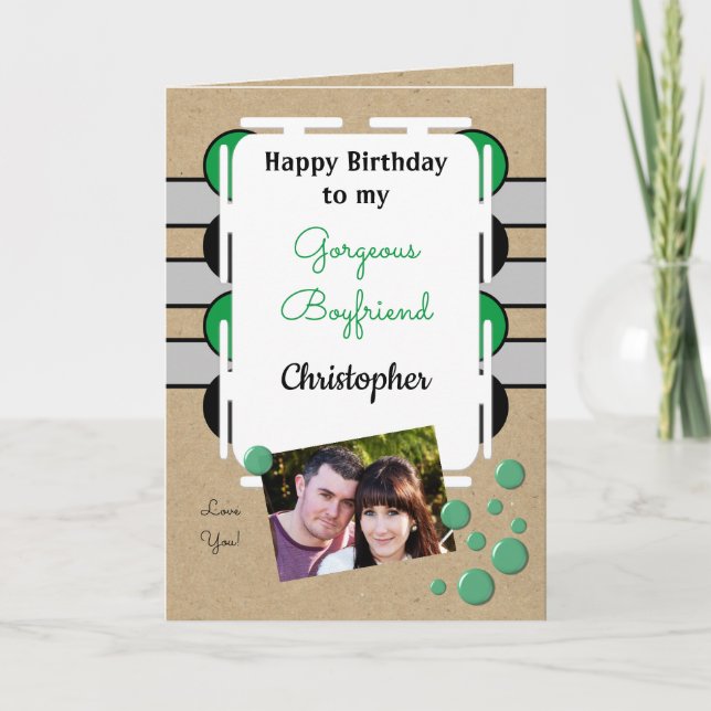 Carte Petit ami heureux anniversaire vert gris photo rus (Devant)